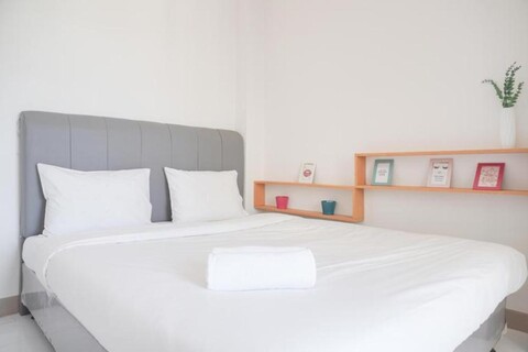 Good Price and Nice 2BR Tokyo Riverside PIK 2 Apartment By Travelio