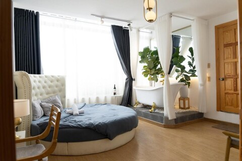 아미고 럭셔리 팰리스 - 달랏 나이트 마켓 근처