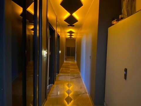 앤드 센터 스위트