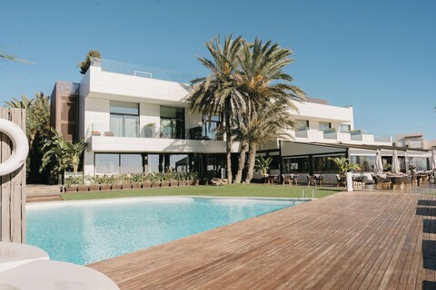 플라야 그란데 바이 트로피컬