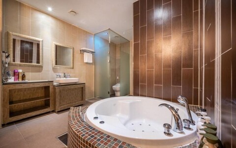 수원 인계동 더 블릭스