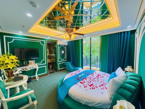 킹스 호텔 팝반