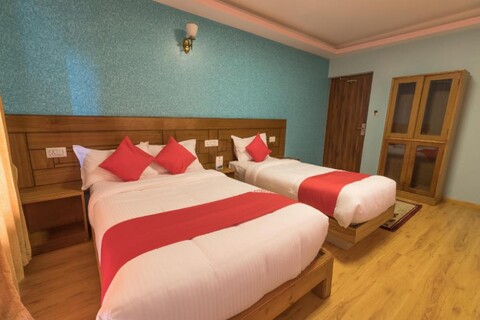 오요 611 호텔 에버레스트 리젠시