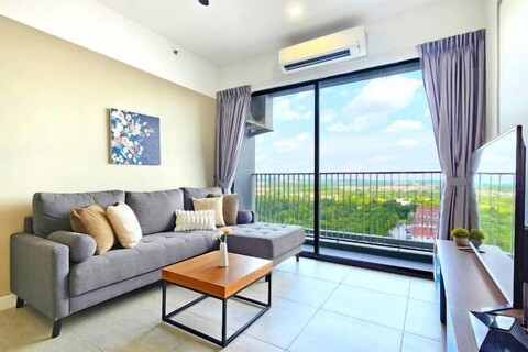 Bell Suite Cozy Home at Sunsuria City 16km to KLIA Sepang by Cloud Host