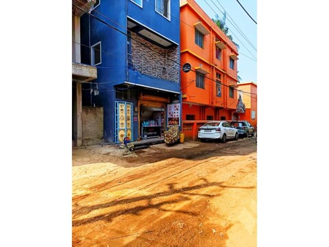 DhamStay Hotel Bharat Ratna Kutir Near Bangali Market Near Beach and Temple Puri