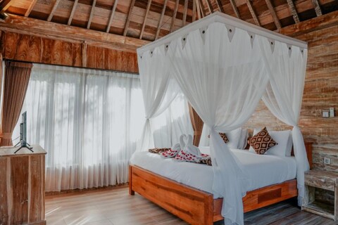 더 파이어 플라이즈 가든 빌라