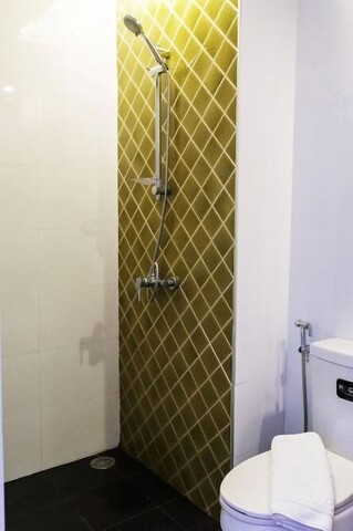 Slumber Surf Phuket Kata