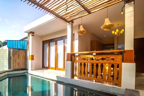 Villa Dewi 3