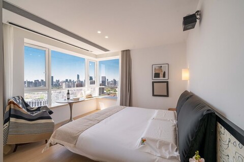 상하이 힐스&팬스테이, 톈즈팡과 9호선 근처