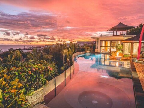 Luxury Clifftop Villas of Bali