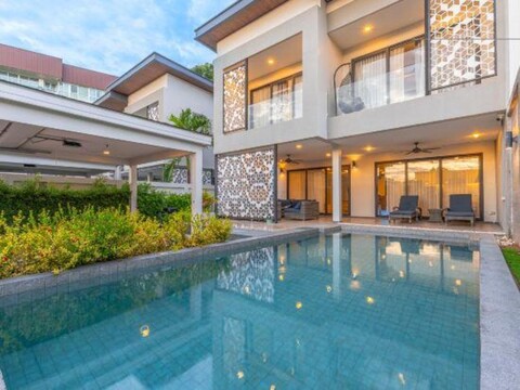 Thai Home Jomtien Deluxe3B Villa