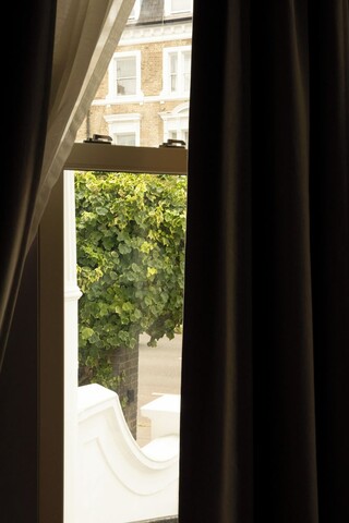 밥 W 런던 홀랜드 파크