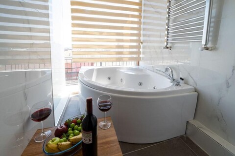 홀리데이 비즈니스 스위트