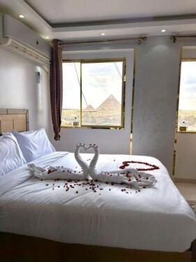 New Era Pyramids View Hotel