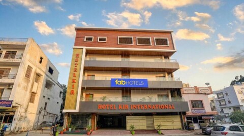 FabHotel KIR International