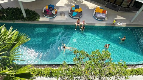 2 베드룸 디콘도 리프 푸켓 바이 플로이