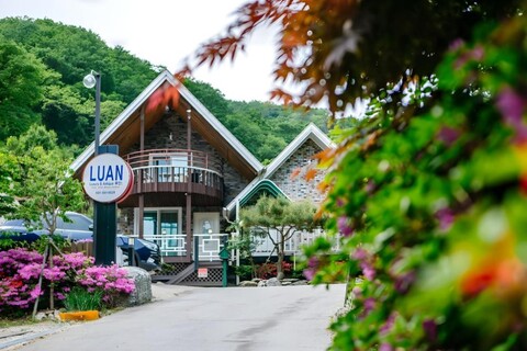 계곡 펜션 루안