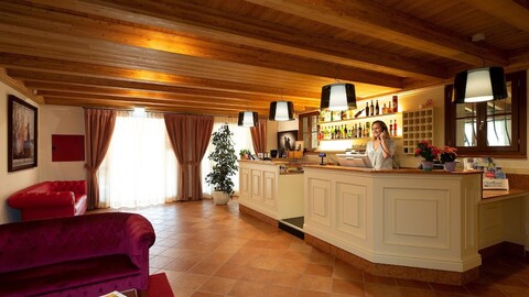 보르고 로만티코 그린 릴레