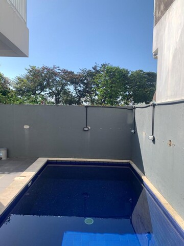 사누르 하우스 라벤더