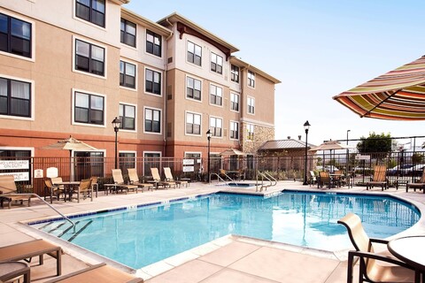 레지던스 인 바이 메리어트 샌디에이고 오션사이드