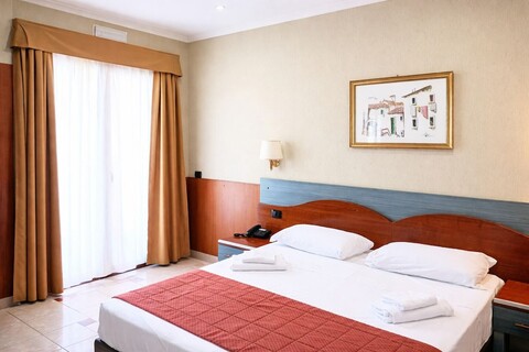 호텔 리비에라 피우미치노