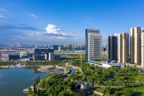 크라운 플라자 포산 난하이 바이 IHG