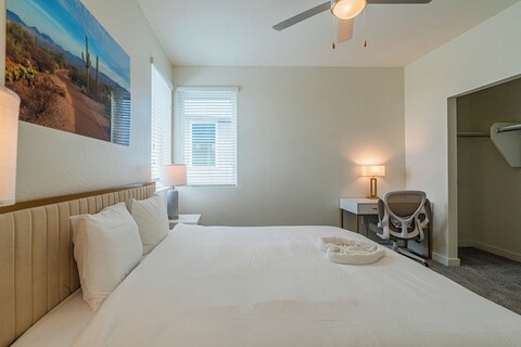 더 로터스 세린 스테이, 수영장-헬스장-EV 있음