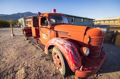 스토브파이프 웰스 빌리지 호텔, 공원 내