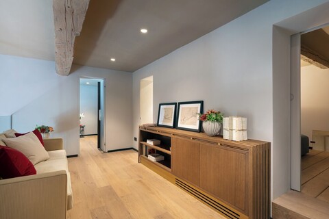 아츠 & 크래프츠 아파트먼트