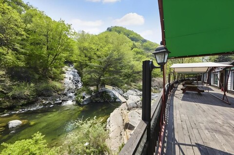 가평 포시즌 밸리 계곡 애견 펜션