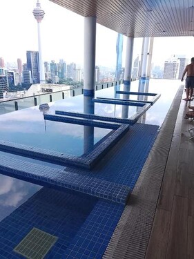 Colony Victoria Suites KLCC