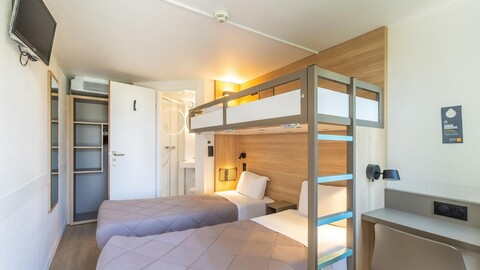 프르미에르 클라세 마른 라 발리 - 토르시