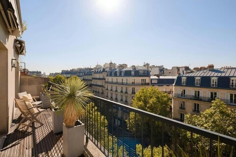 레드몽 호텔, 파르크 몽소