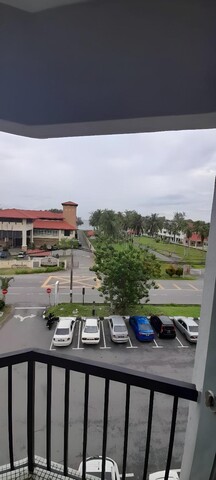 RIA SEAVIEW HOTEL PD