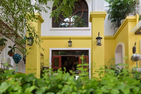 티엔 응아 센터 호텔