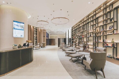 어투어 호텔 선전 뤄후 슈이베이 IBC