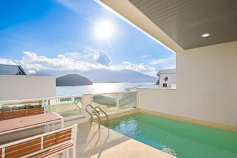 거제 더샤인 풀빌라