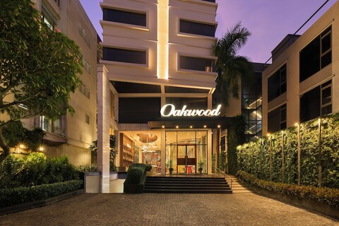 오크우드 호텔 & 아파트먼트 사이공