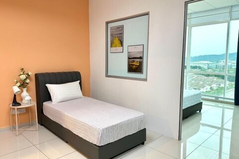 Setia Tri-Suite(2) by Homey Planet