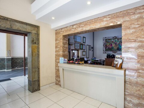 그랜드 위자야 호텔