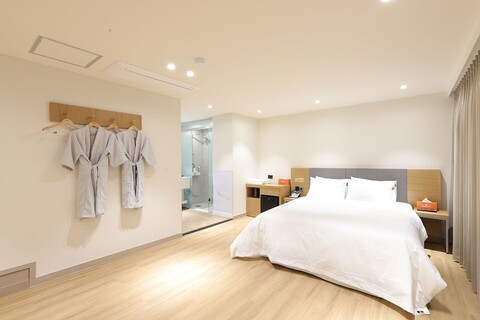 울산 하운드 호텔 삼산점