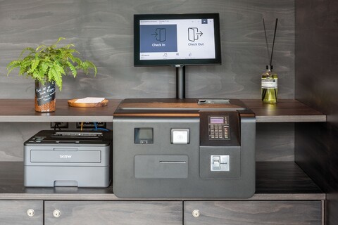 리바 룸스 & 스튜디오