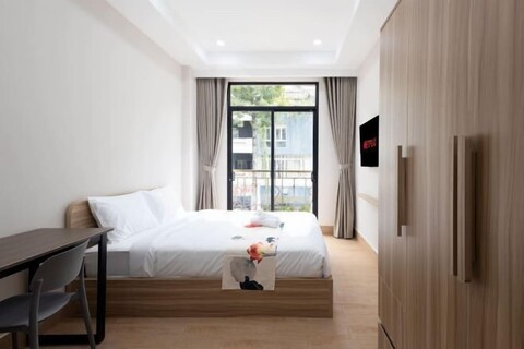 Siris Mia Residence - Self Check In