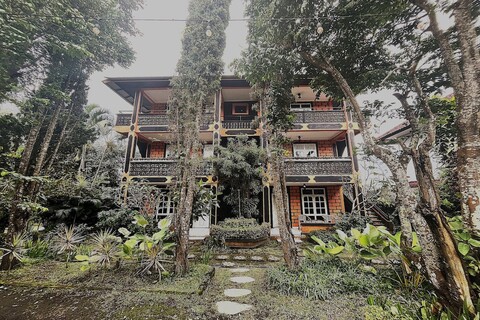 바투르 선라이즈 게스트하우스