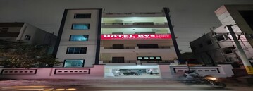 HOTEL RVS SQUARE