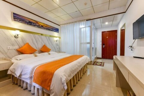 Yingzhou Business Hotel