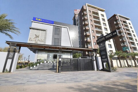 FabHotel Prime Elite Park Inn