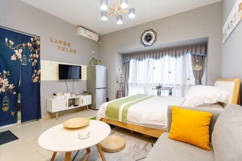 Shier Weidi Business Apartment (Shenzhen KK100)