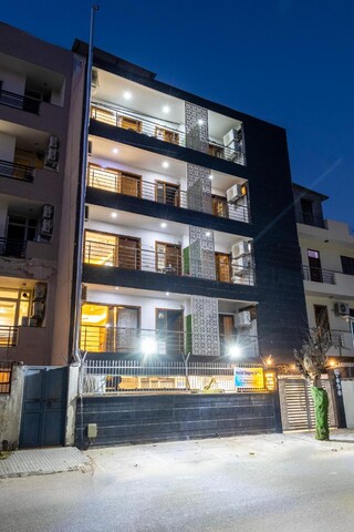 The Empire Hotel Near Dlf Golf course Road I Gurga