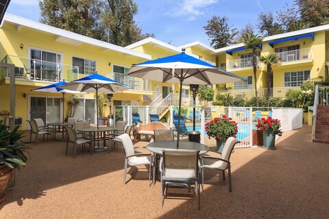 매직 캐슬 호텔